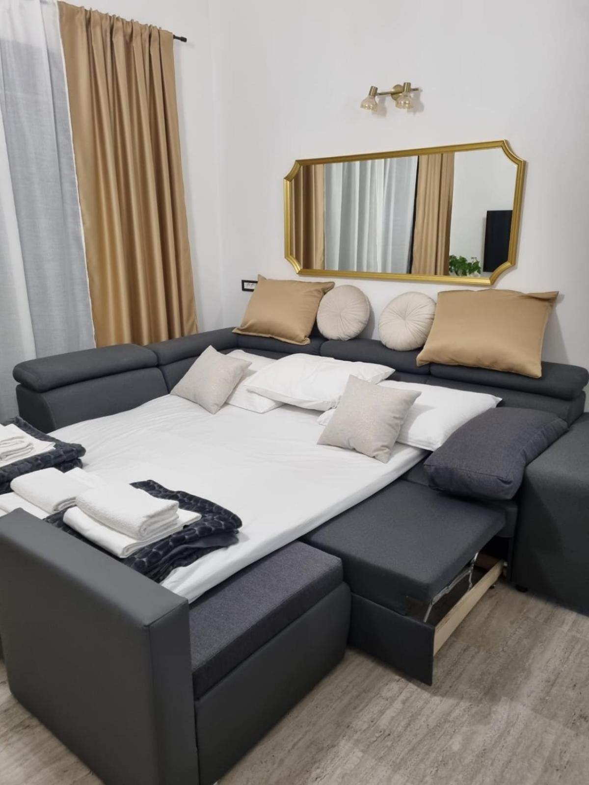 Apartmani Karla Paklenica Стариград-Пакленица Экстерьер фото